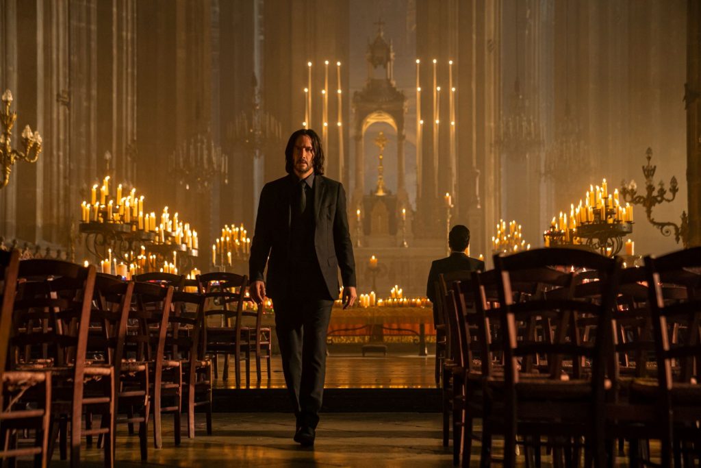 Scéna z filmu John Wick: Kapitola 4.